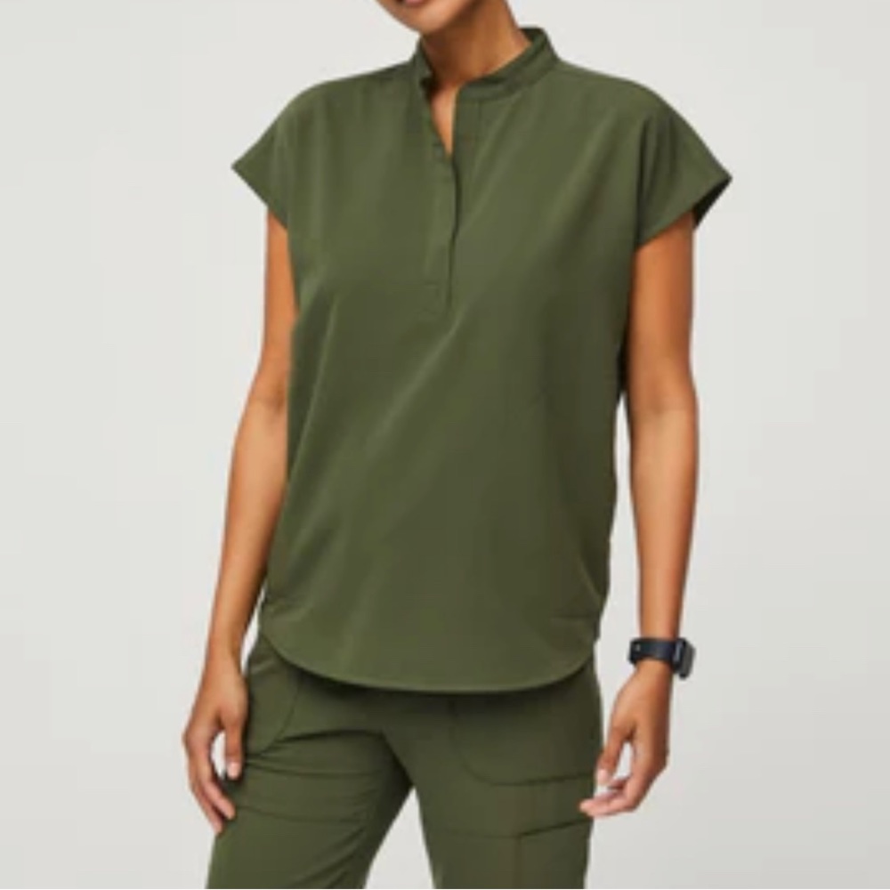 Rafaela Limited Edition, Dark Olive oversized Figs Scrub Top.